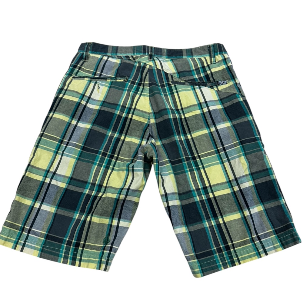 Menāsā Volcom flat front plaid shorts size 32